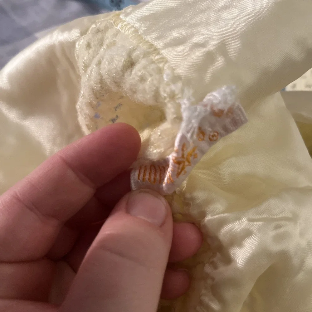 Vtg Yellow Waffle Weave Satin Trim Baby Blanket Triangle Design Crib North Star